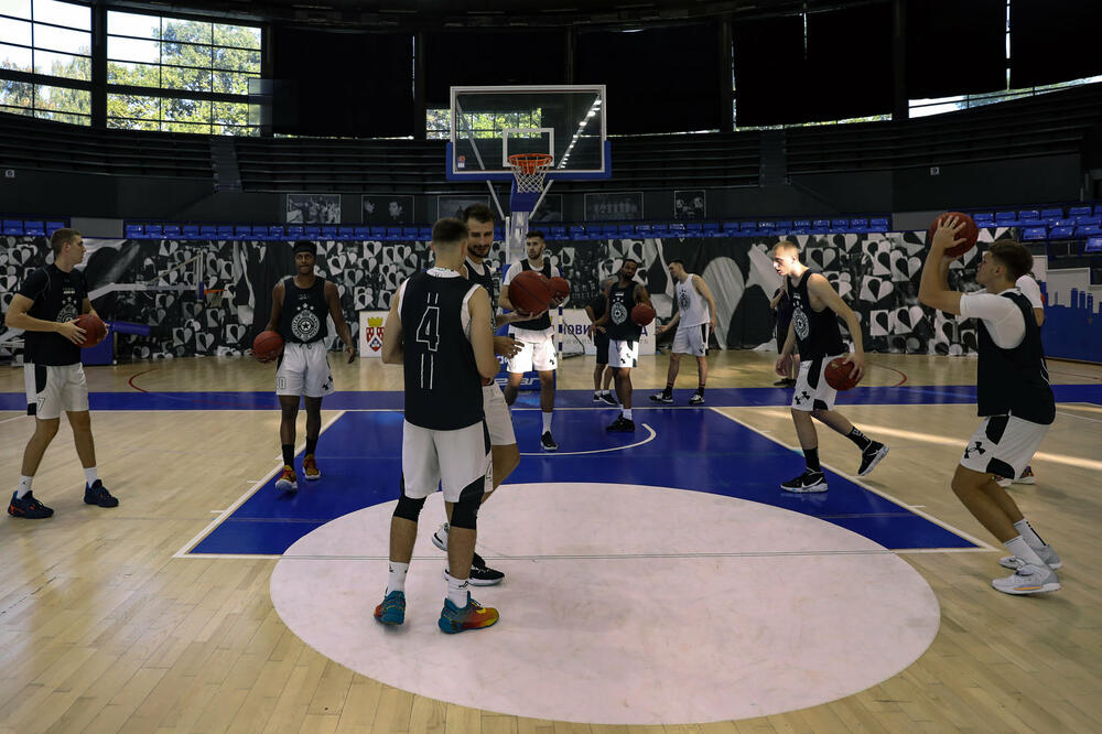 POJAČANJA SE SAMO BROJE: Partizan doveo osmog košarkaša ovog leta (FOTO)