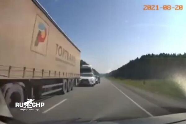 ZA 10 SEKUNDI NAUČITE SVE PSOVKE NA RUSKOM: Ova žena je imala DOBAR RAZLOG da ih izgovori! (VIDEO)