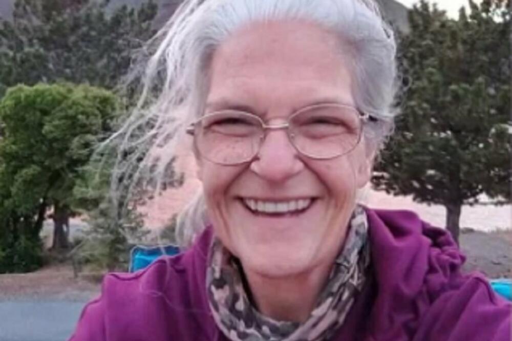 SOPSTVENU SMRT PRENOSILA UŽIVO NA FEJSBUKU: Uputila je ove reči pre nego što se dogodio UŽAS (VIDEO)