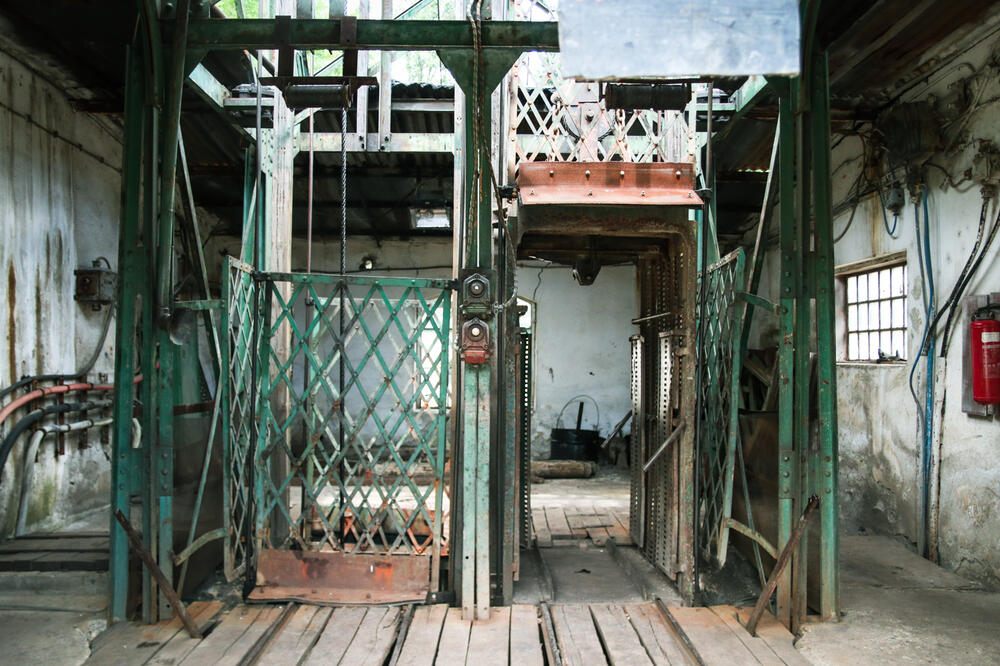 33 RUDARA SPASENO, OSTALO JOŠ 6! Potera za nestalima u istočnoj Kanadi se nastavlja