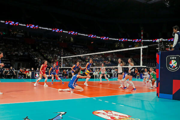 SLAĐANA MIRKOVIĆ SJAJNO ZAMENILA MAJU OGNJENOVIĆ: Ovo je ogromna sreća za nas, podrška koju osećamo je fantastična