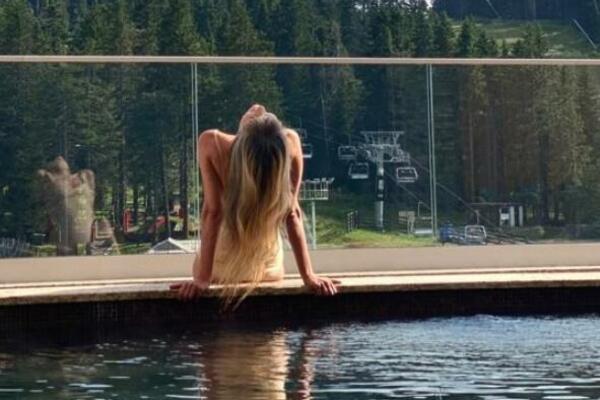 LEGENDA KAŽE DA SE PREDSTAVLJA STARIJOM NEGO ŠTO JESTE! Titulu NAJBOLJE NOGE SRPSKOG NOVINARSTVA i dalje nosi ONA!