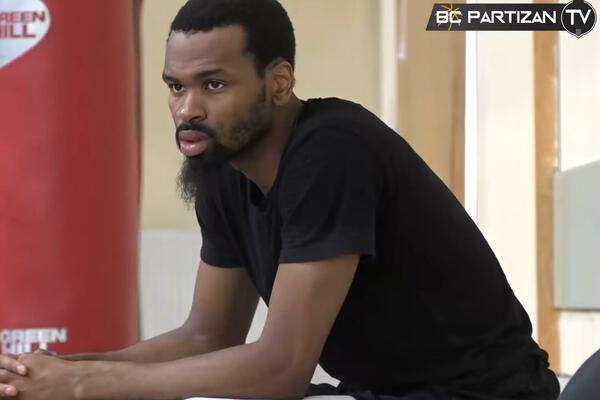 PANTER NE OSEĆA PRITISAK TRANSFERA U PARTIZAN: Uradio sam dosta stvari kojih se igrači plaše!