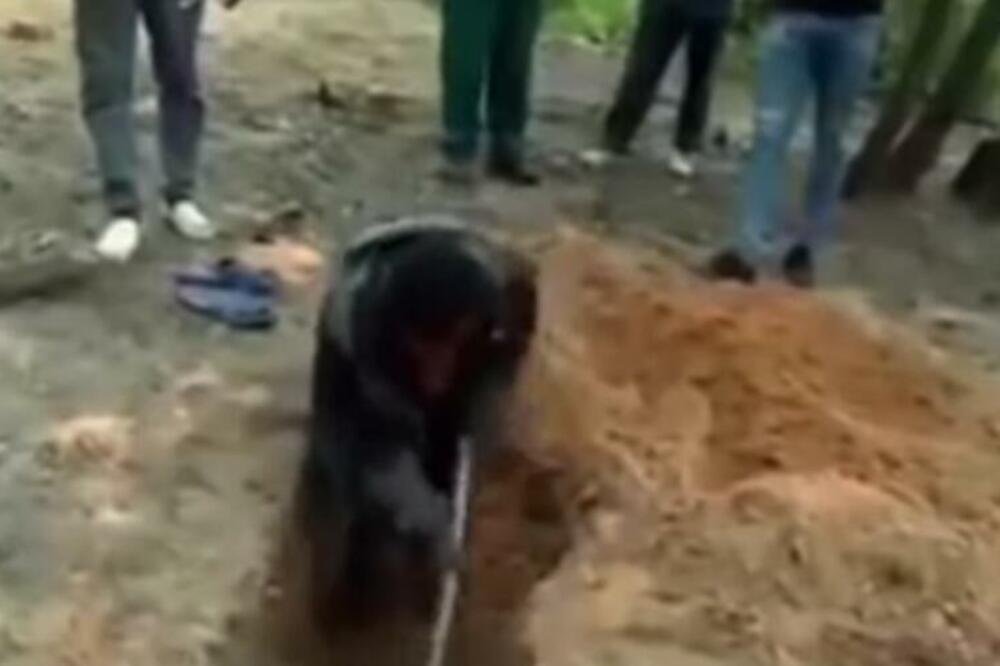 ŽIVEO U UBEĐENJU DA ĆE DA VASKRSNE POPUT ISUSA HRISTA: Za sobom ostavio TRUDNU DEVOJKU, učinio nešto UŽASNO (VIDEO)