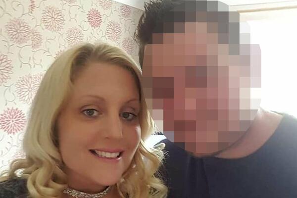 REKLI SU MI DA SAM ISTA OTAC, A ONDA SAM OTKRILA ISTINU: Sve saznala u emisiji, pa se SRUŠILA!(FOTO)