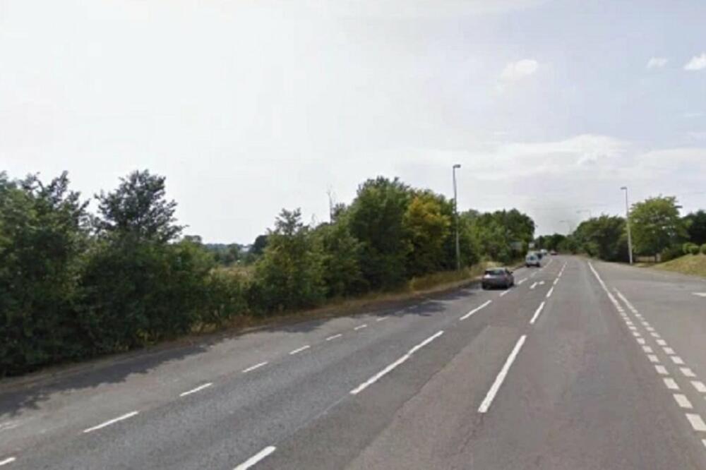 U TOKU VOŽNJE UGLEDALA SEDIŠTE ZA BEBE PORED PUTA: Kada je izašla iz kola, usledila scena iz HOROR filmova