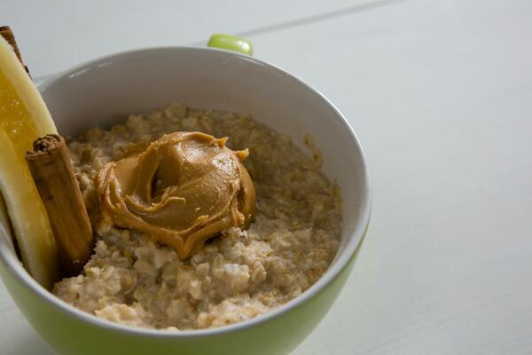 SRBI SE DAVE U OVOM NAMAZU, A NIKO NE ZNA KOLIKO JE ZDRAV: Samo 40 GRAMA dnevno SMANJUJE KRVNI PRITISAK