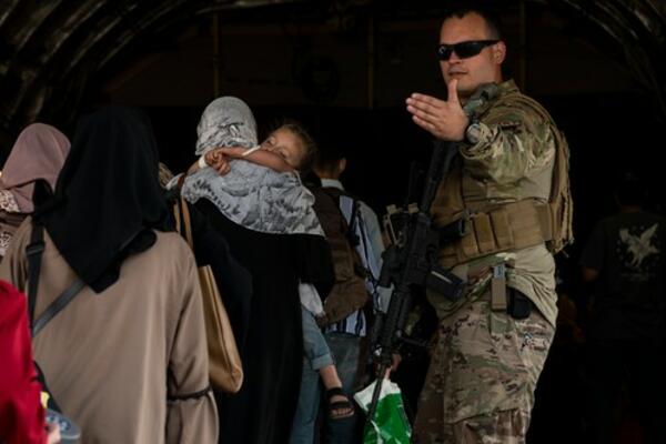 "TAJNA KAPIJA": Američka vojska imala aranžman sa talibanima?