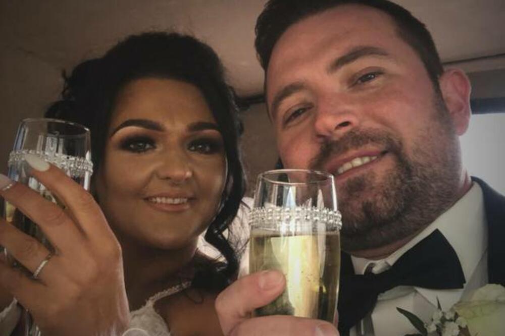 "LEŽIM KRAJ NJE, IMA 35 GODINA I U MRTVAČKOM JE SANDUKU": Stravična ispovest udovca šokiraće vas