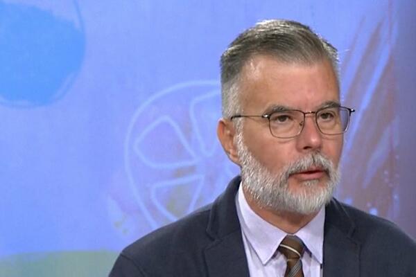 REKAO SAM UREDNIŠTVU DŽERUZALEM POSTA DA IM JE TEKST OBIČNA SVINJARIJA: Ristić tražio njegovo HITNO UKLANJANJE