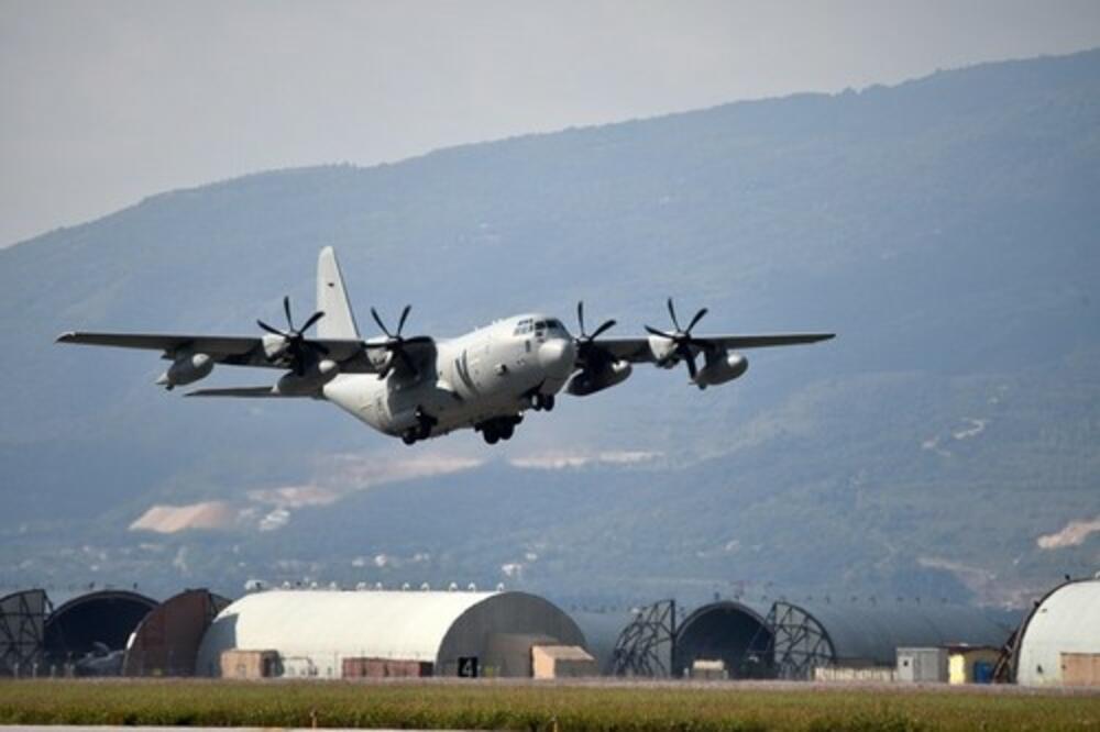 DRAMA U AVGANISTANU! Pucano na italijanski avion C-130 na aerodromu u Kabulu