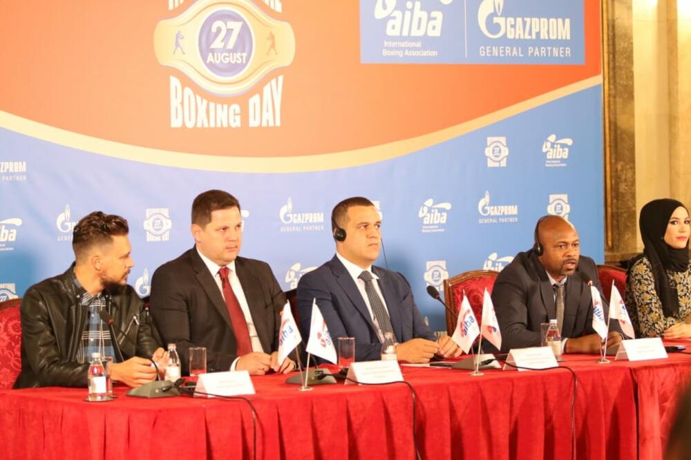 VELIKA LEGENDA SVETSKOG SPORTA JE U BEOGRADU! Uputio je poziv za SVE (FOTO)