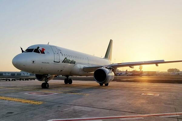 ČUVENA ITALIJANSKA AVIO KOMPANIJA PRESTAJE DA POSTOJI NAKON 75 GODINA: Otkazali sve letove nakon 15. oktobra!