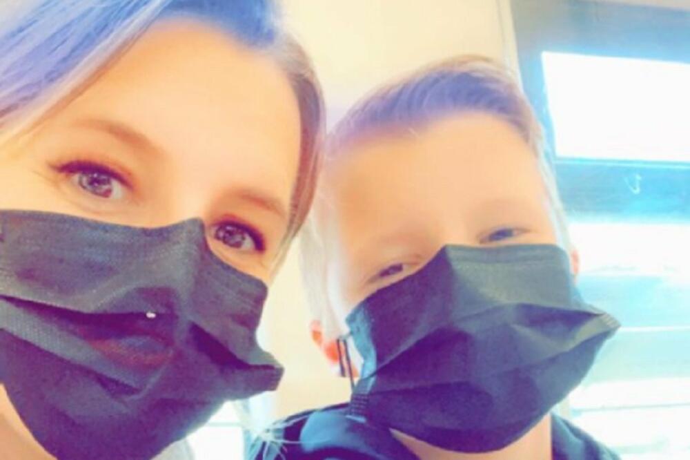 POTROŠI 273.000 DINARA NA GARDEROBU SINA (10): Kad vidite šta nosi OSTAĆETE BEZ REČI, isključivo "de lux" (FOTO)