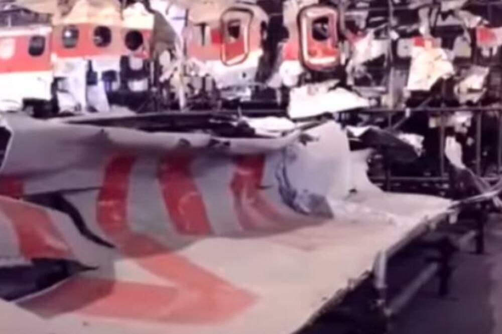 STAVIČAN PAD AVIONA U SLOVAČKOJ: Ima POGINULIH (FOTO)