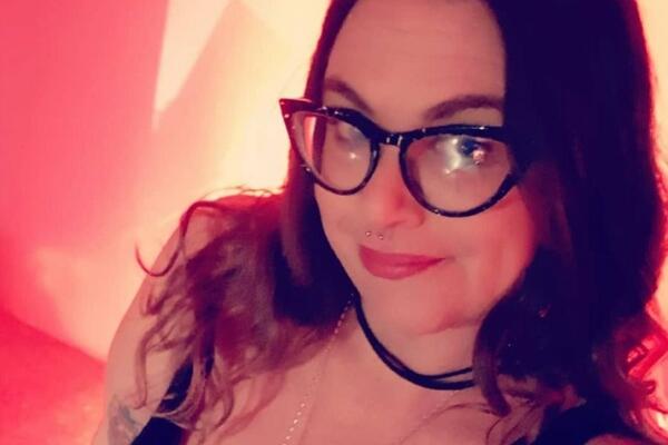 EMA IMA MUŽA I 4 SINA, ALI I LJUBAVNIKA: Ali to nije ono NAJGORE!