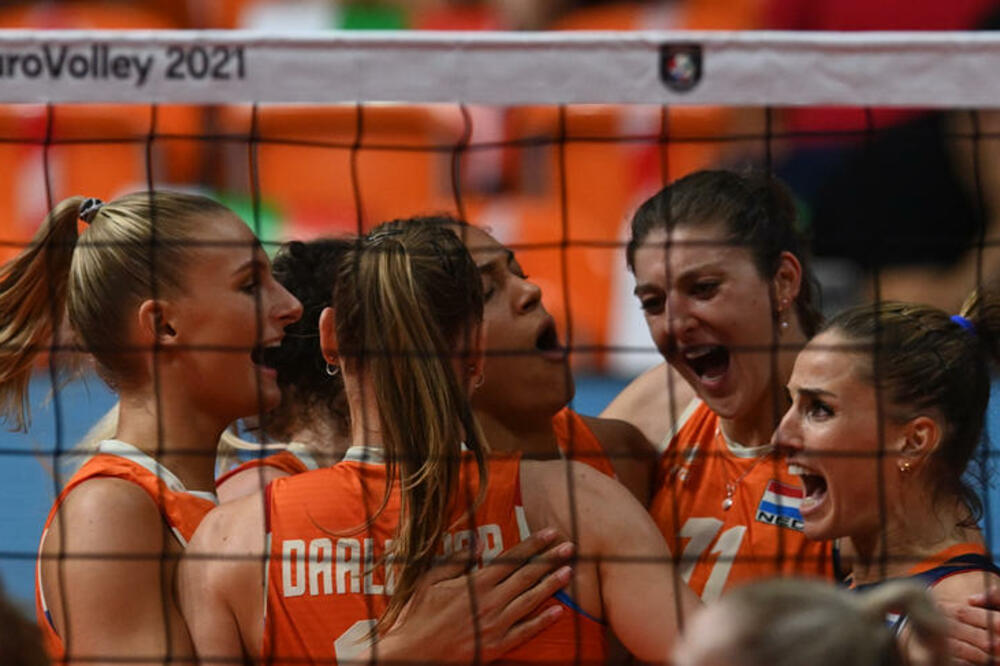 HOLANDIJA PRVI ČETVRTFINALISTA EVROPSKOG PRVENSTVA: "Oranje" prejako za Nemice!