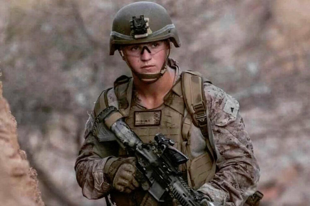 SKANDAL U AMERICI, MAMA UBIJENOG VOJNIKA SE UKLJUČILA U PROGRAM I TEŠKO IZVREĐALA BAJDENA: Nije birala reči (VIDEO)