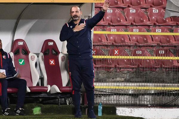 OVAKVOG STANKOVIĆA DO SADA NISMO VIDELI: Proradile emocije posle pobede, čak se popeo i na ogradu (VIDEO)