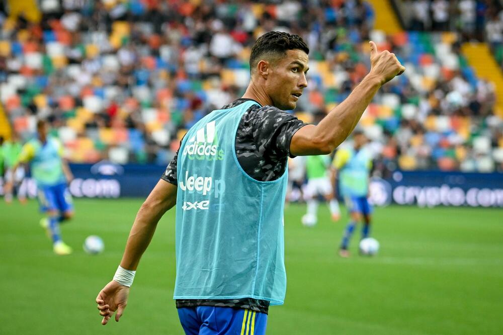 RONALDO PAO NA LISTI: Nije više drugi najplaćeniji fubaler sveta