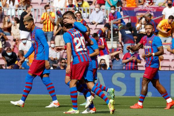 KATASTROFA ZA BARSELONU: Napadača kluba iz Katalonije očekuje duga pauza, zbog operacije!