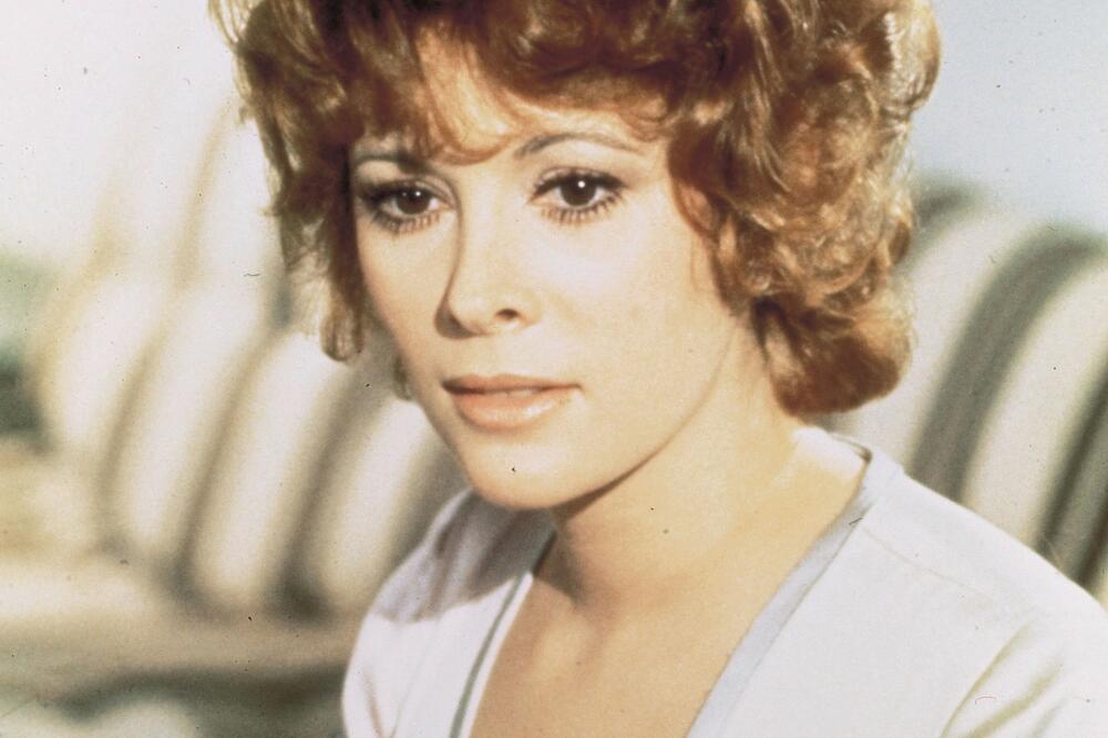 STRAVIČNA SUDBINA BIVŠE BONDOVE DEVOJKE: Nema krov nad glavom, sestra joj je tragično UBIJENA, živi kao BESKUĆNICA!