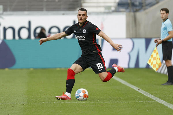 SPREMA SE VELIKI PREOKRET! Komplikuje se situacija oko Filipa Kostića!