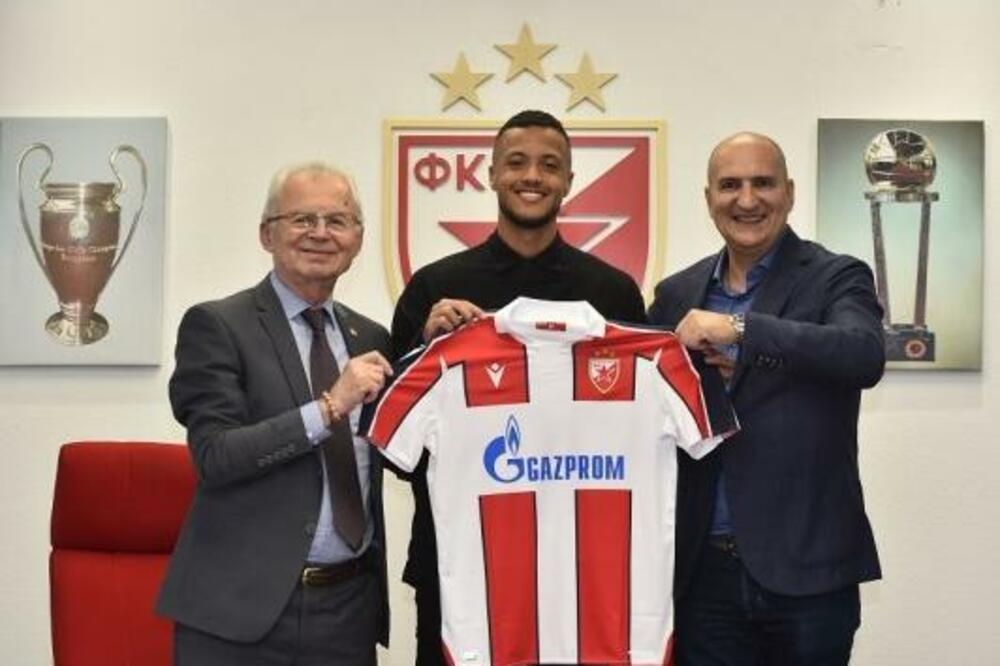 AVGUSTOVSKE LALE STIGLE NA MARAKANU: Rišario Živković potpisao ugovor (VIDEO+FOTO)