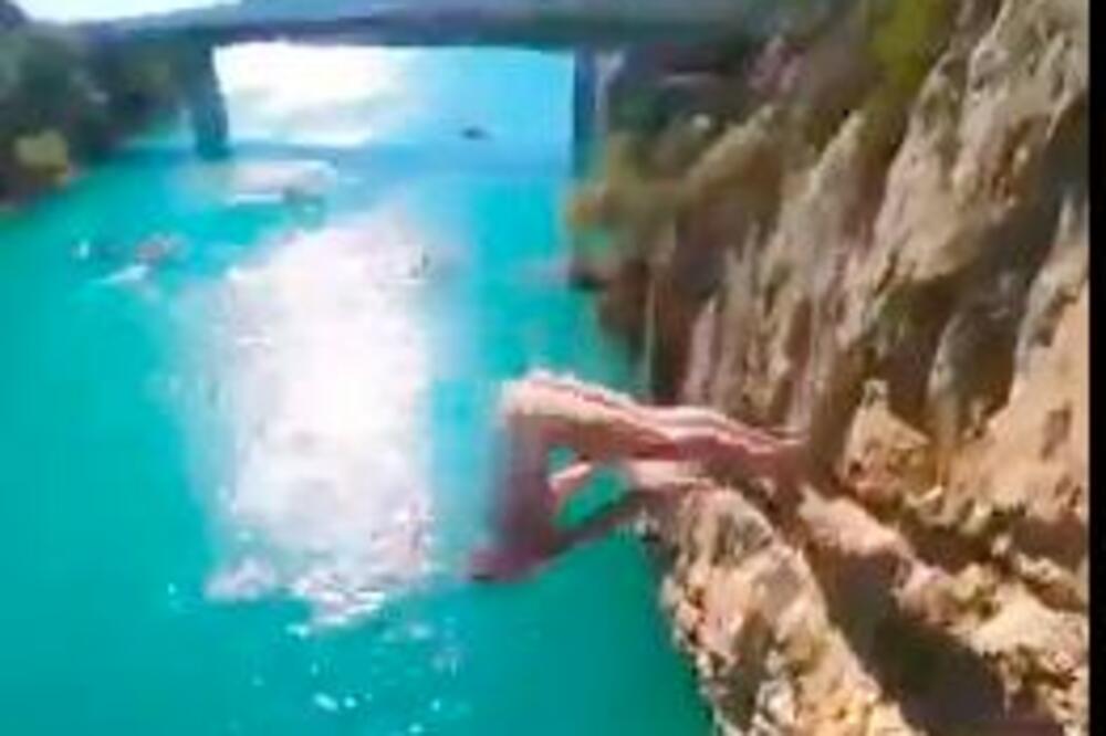 NAJLUĐI SNIMAK DECENIJE: Kako su se ovoga setili, SVAKA IM ČAST! Ispalo je SAVRŠENO (VIDEO)