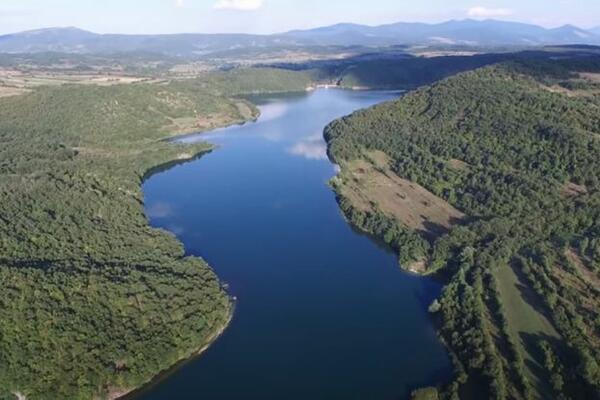 OVO SRPSKO JEZERO JE RAJ ZA RIBOLOVCE: Najveća dubina je 20 metara, a retko ko je čuo za njega (FOTO)