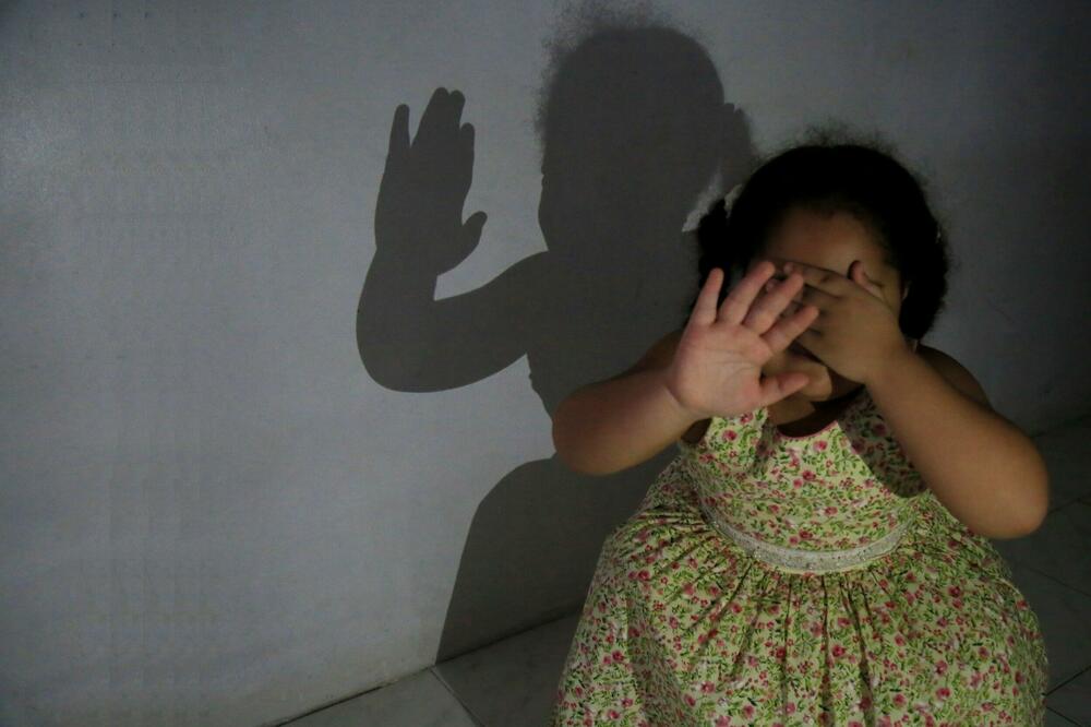 SILOVAO ROĐENU ĆERKU, PASTORKU, PA NATERAO SINA NA ODNOS SA SESTROM: Osuđen NAJVEĆI MONSTRUM Balkana