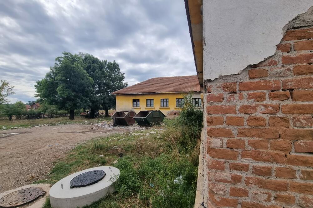 PREBIJENA ŽENA IZ ČAČKA U STABILNOM STANJU! Muž je pretukao motkom, a onda joj i otkinuo UVO!