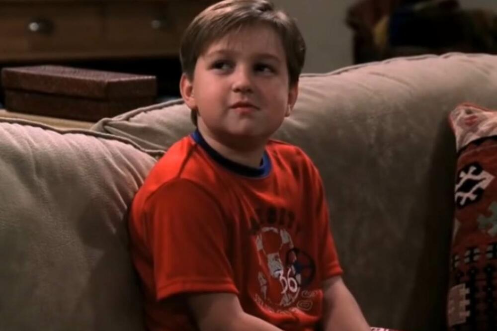 SVI SU GA OBOŽAVALI U SERIJI "DVA I PO MUŠKARCA": Posvetio se religiji i danas je neprepoznatljiv! (FOTO)