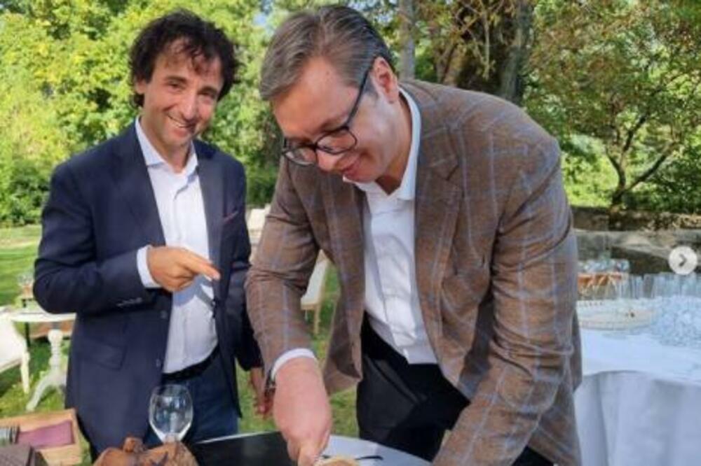 VUČIĆ U SLOVENIJI PREZENTOVAO POSEBAN KULINARSKI SPECIJALITET: Namenjeno je njemu