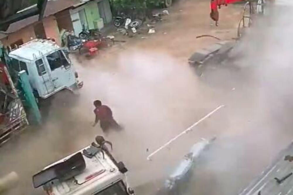 EKSPLODIRALA BOCA PUNA GASA: Ostavila veliku rupu u zidu (VIDEO)