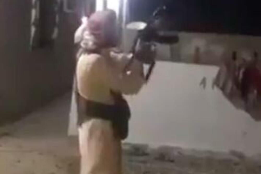 ARAPI PUCALI NA VESELJU, PA SE JEDAN MALO ZANEO: Usledila je KATASTROFA! (VIDEO)