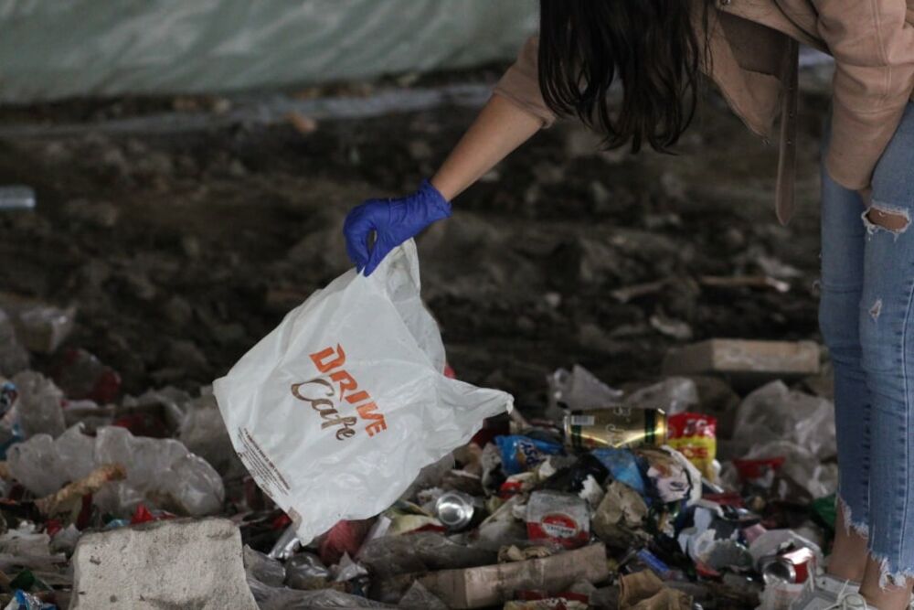 Autokomanda, Deponija, Otpad