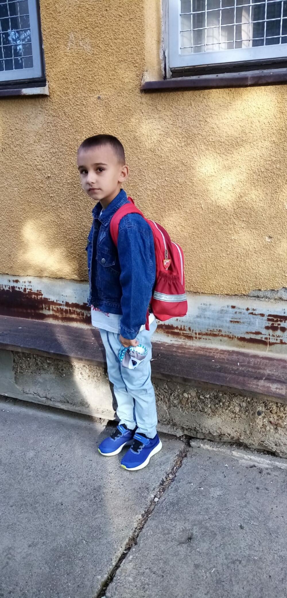 Mihailo prvak, prvi rayred, osnovna skola, prvak