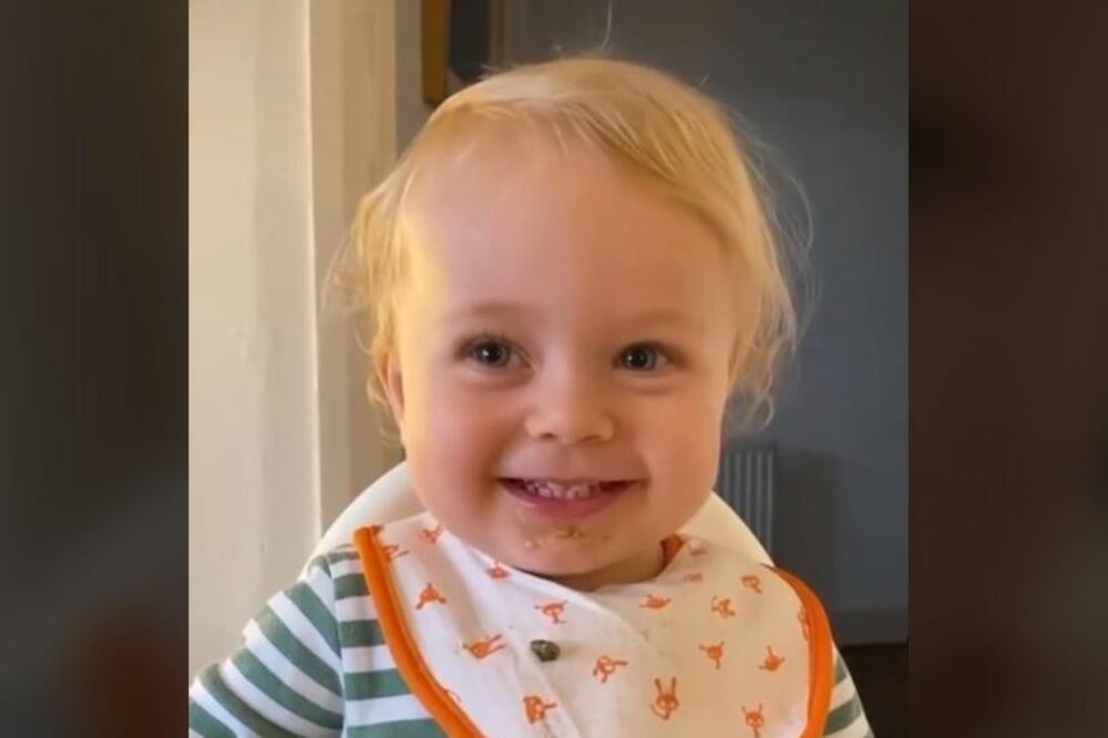 ČUDO OD DETETA: Beba od 10 meseci izgovara reči koje mnogi ODRASLI ne znaju (VIDEO)