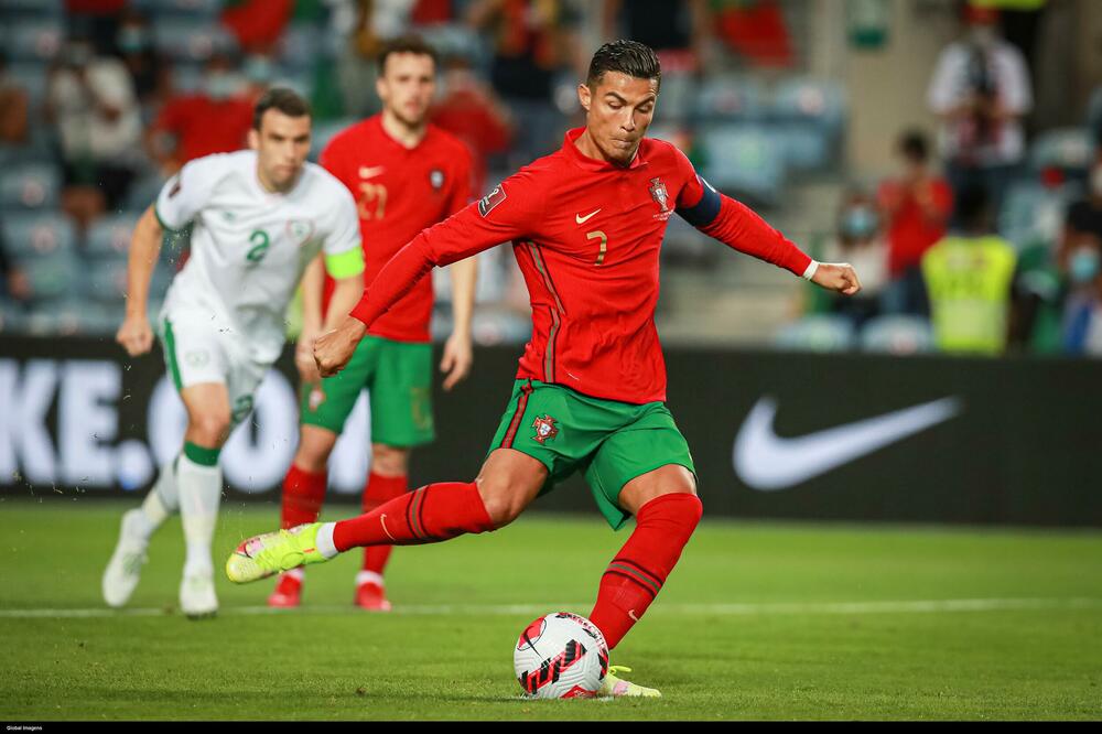 KRISTIJANO SE VRAĆA U SPORTING? Rođenu majku teško da će MOĆI DA ODBIJE!