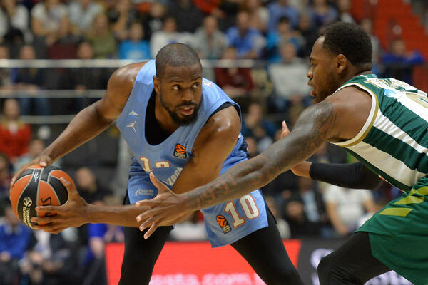 DOVEDEN KAO VELIKO POJAČANJE, A RAZIŠLI SE PRE NEGO ŠTO JE I ZAIGRAO: UNIKS raskinuo saradnju sa krilnim centrom!