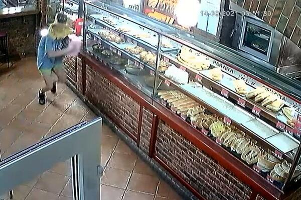 GDE ĆE TI DUŠA?! Upao u pekaru i ukrao kutiju za pomoć maloj Katarinu, NAMENSKI je došao po nju ( ŠOK VIDEO)