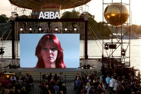 ABBA JE POSLE 40 GODINA PAUZE IZBACILA DVE NOVE PESME I PLANETA JE RASPAMEĆENA! Ovo zaista MORATE DA ČUJETE (VIDEO)