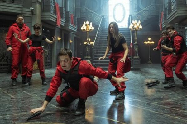 PRVIH 15 MINUTA NOVE EPIZODE LA CASE DE PAPEL - poslednja sezona počinje danas (VIDEO)