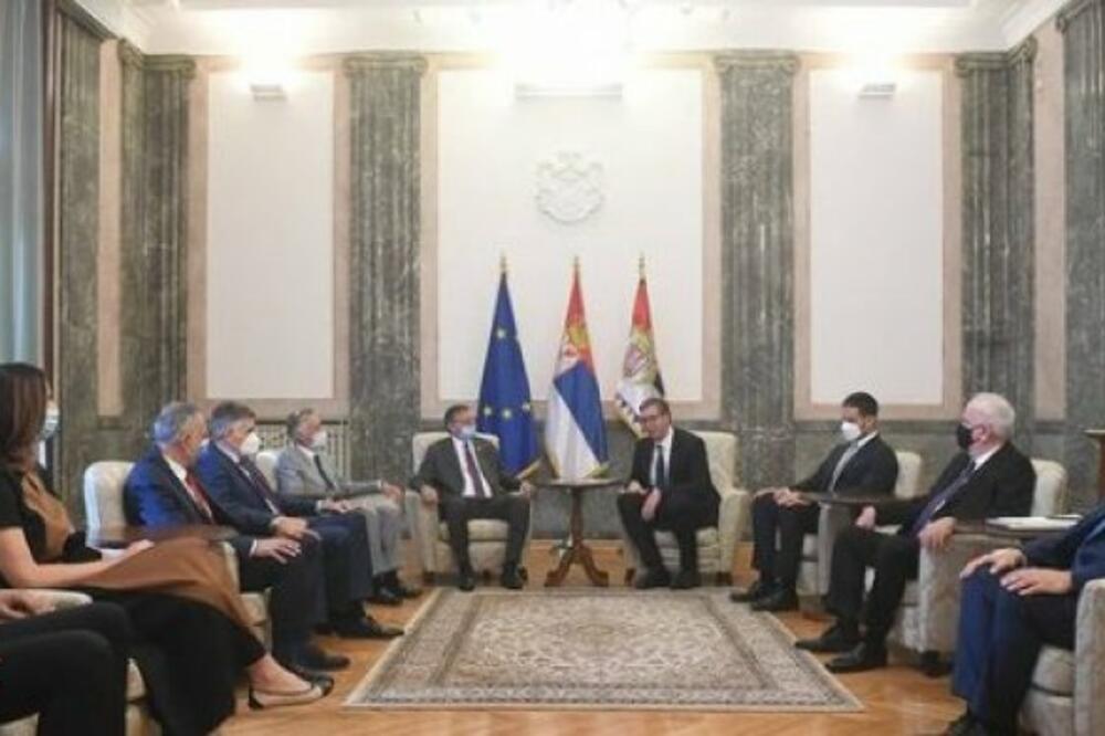 PRESEDNIK VUČIĆ PRIMIO DELEGACIJU EVROPSKE ODBOJKAŠKE KONFEDERACIJE: Srbija nanizala 23 uzastopne pobede!