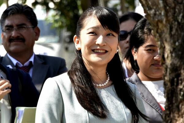 JAPANSKA PRINCEZA IZAZVALA SKANDAL: Odrekla se titule i 150 miliona zbog 1 stvari! (VIDEO)