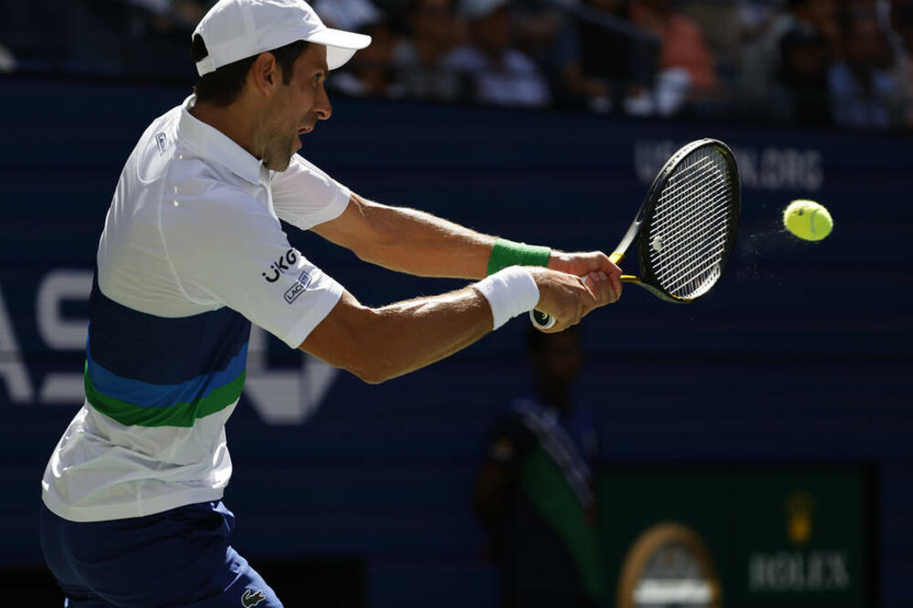 NEKADAŠNJI BROJ JEDAN TENISA UPOZORIO NOVAKA: Srbin mora da dobro obrati pažnju!