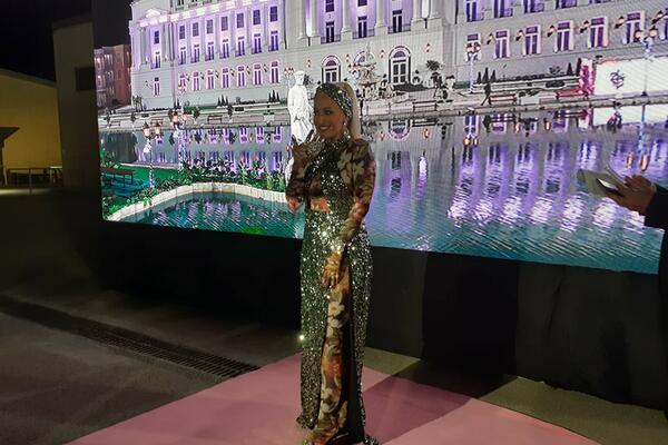 DUŠICA OGOLILA DUŠU ZA ESPRESO PRED POČETAK NOVE SEZONE: Dečko joj poslao LJUBAVNU PORUKU usred intervjua! (VIDEO)