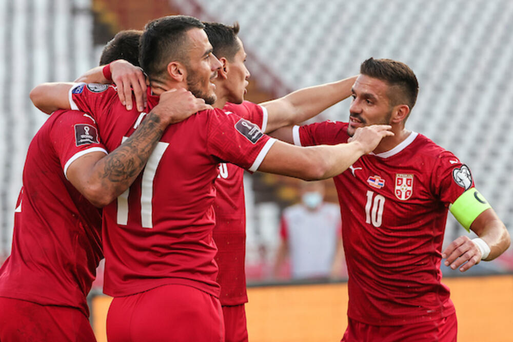 ZAVRŠENA HUMANITARNA LICITACIJA FSS-A: Fudbari Srbije sakupili lepu svotu novca za lečenje Vanje Malović!