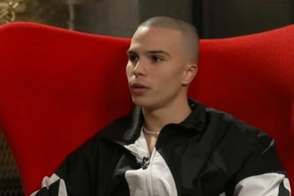 VOJAŽ OTVORIO DUŠU KAO NIKADA DO SAD: Priznao da je bio ODBAČEN i kako se osećao kada mu je OTAC UPUCAN!